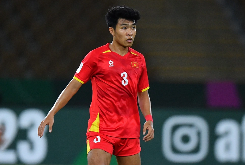 Lý Đức nhận án phạt nặng từ AFC, hệ lụy kéo dài tới đội tuyển quốc gia