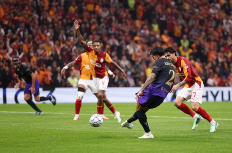 Full Match: Galatasaray vs Barcelona (02:00 – 14/10)